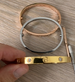 Pulseira Bracelete Cartier Love Com Pedras Brilhantes - loja online