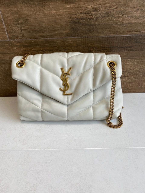 Bolsa YSL Loulou Puffer Off White Dourada Média Italiana