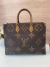 Bolsa Louis Vuitton Onthego Média Italiana