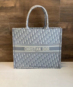 Bolsa Dior Book Tote Oblique Cinza Italiana