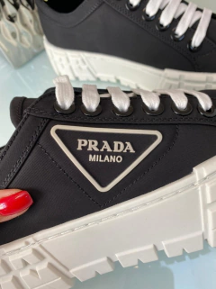 Tênis Prada em Gabardine de Nylon Preto na internet