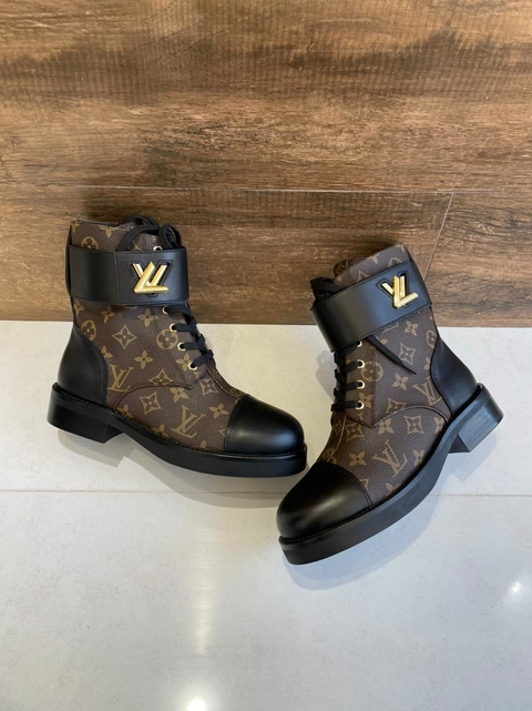 Bota Louis Vuitton Wonderland Monogram Italiana