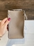 Bolsa OnTheGo PM Louis Vuitton Cinza e Bege Italiana na internet