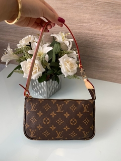 Bolsa Louis Vuitton Pochette Accessoires Monogram Italiana