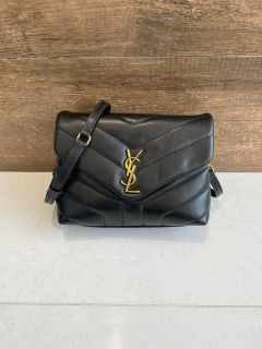 Bolsa YSL LouLou Toy Preta/Dourada Italiana