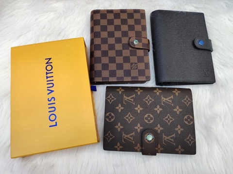Capa para Agenda Louis Vuitton Média Italiana