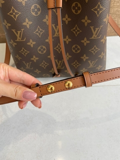 Imagem do Bolsa Louis Vuitton Néonoé Monogram Caramelo Italiana