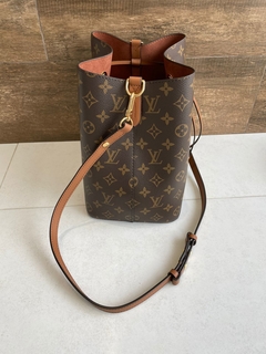 Bolsa Louis Vuitton Néonoé Monogram Caramelo Italiana