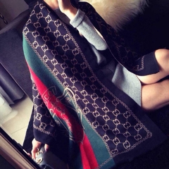 Echarpe Gucci Preta Italiana