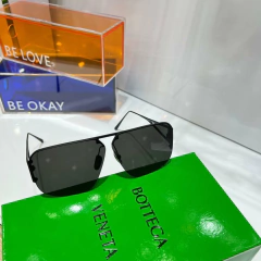 Óculos Bottega Veneta Classic Preto Italiana