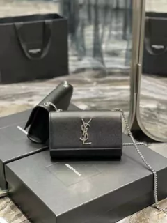 Bolsa Saint Laurent Kate Pequena Preta Italiana