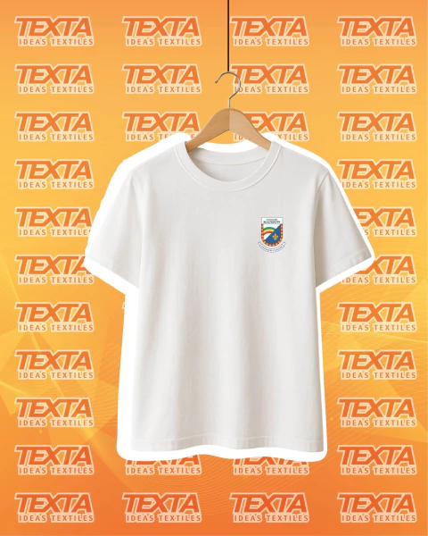REMERA BLANCA MANGA CORTA CON EL ESCUDO DE RAINBOW