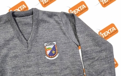 Sweater o Suéter colegial Gris CON LOGO RAINBOW - comprar online