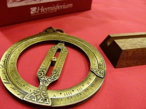 Anillo Astronómico - Hemisferium