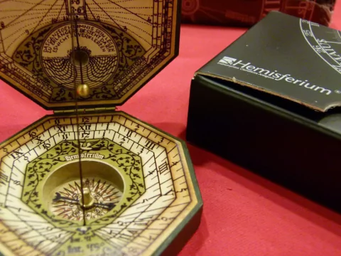 Díptico Octogonal - Hemisferium