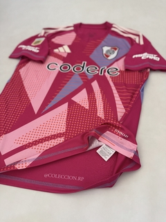 CAMISETA DE ARQUERO FUCSIA 2025 - LPF - tienda online