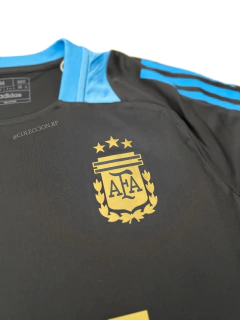 REMERA DE ENTRENAMIENTO NEGRA ARGENTINA AFA 2024