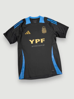 REMERA DE ENTRENAMIENTO NEGRA ARGENTINA AFA 2024
