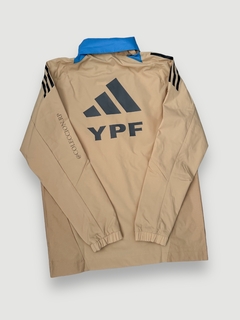 CAMPERA ROMPEVIENTOS DE ENTRENAMIENTO ARGENTINA AFA 2024 en internet