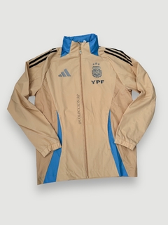 CAMPERA ROMPEVIENTOS DE ENTRENAMIENTO ARGENTINA AFA 2024 - comprar online