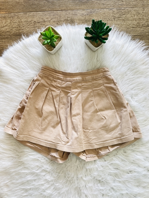 Shorts saia Um mais Um 10 anos - comprar online