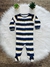 Macacão Carters 9 meses - comprar online