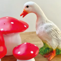 luminaria-cogumelo-vermelho-egmont-toys