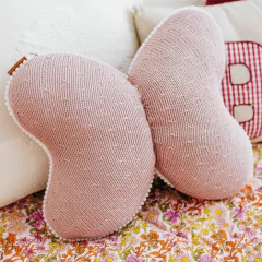 almofada-borboleta-pompom-rian-tricot