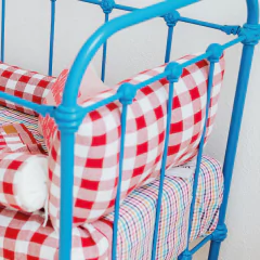 almofada-retangular-vichy-rian-tricot-cereja