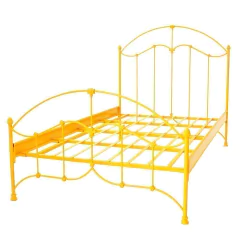cama-de-ferro-flor-de-lis-viuvo-amarela