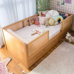 cama-woody-tauari-com-gavetas-madeira-e-grades-palhinha