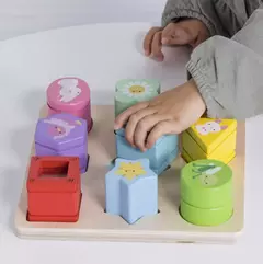 classificador-de-formas-sensoriais-arco-iris-le-toy-van