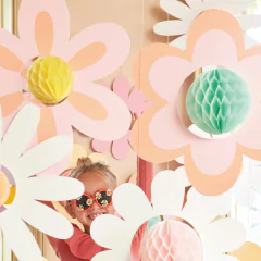 decoracao-suspensa-flores-groovy-meri-meri