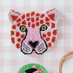 enfeite-de-parede-leopardo-pink-doing-goods