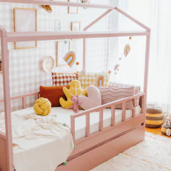 guirlanda-de-feltro-e-la-arco-iris-boho-decora-e-adora