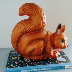 luminaria-esquilo-egmont-toys