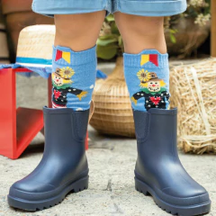 meia-espantalho-cantarola