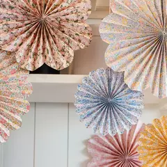 mushroom-pinwheel-liberty-london-meri-meri