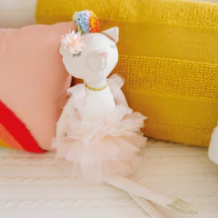 pelucia-mia-the-cat-sampeas
