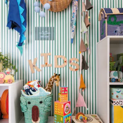 poster-a5-we-are-the-dreamers-of-dreams-verde-listrado-rice-dk