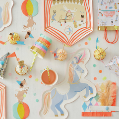 pratos-de-papel-cavalo-circo-meri-meri