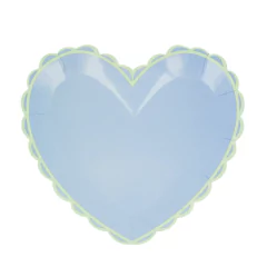 pratos-de-papel-grandes-coracao-pastel-meri-meri