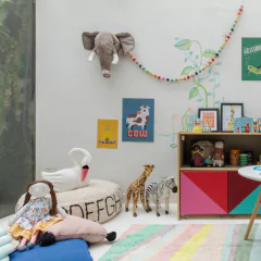 puff-infantil-abc-preto-lorena-canals
