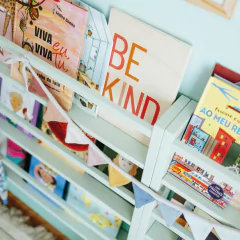 quadro-madeira-be-kind-mimoo-toys