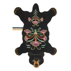 tapete-urso-preto-blooming-doing-goods
