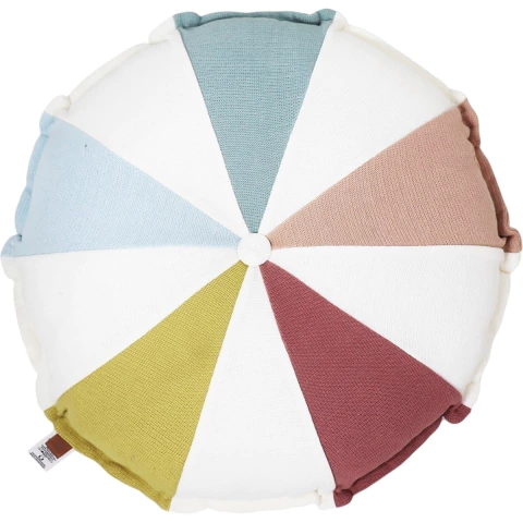 Almofada redonda Budd Multicolor da Rian Tricot com segmentos em cores variadas, ideal para decoração de ambientes e quarto de bebê.