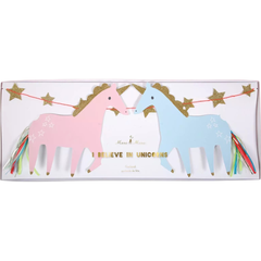 guirlanda-i-believe-in-unicorns-meri-meri