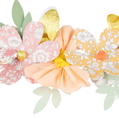 guirlanda-flores-de-papel-liberty-meri-meri