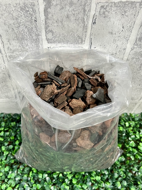 Mix de Casca de Pinus e Carvão "Tradicional" - Pacote de 1,2 kg