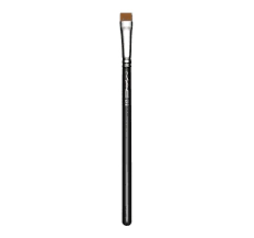 MAC 212 Flat Definer Brush